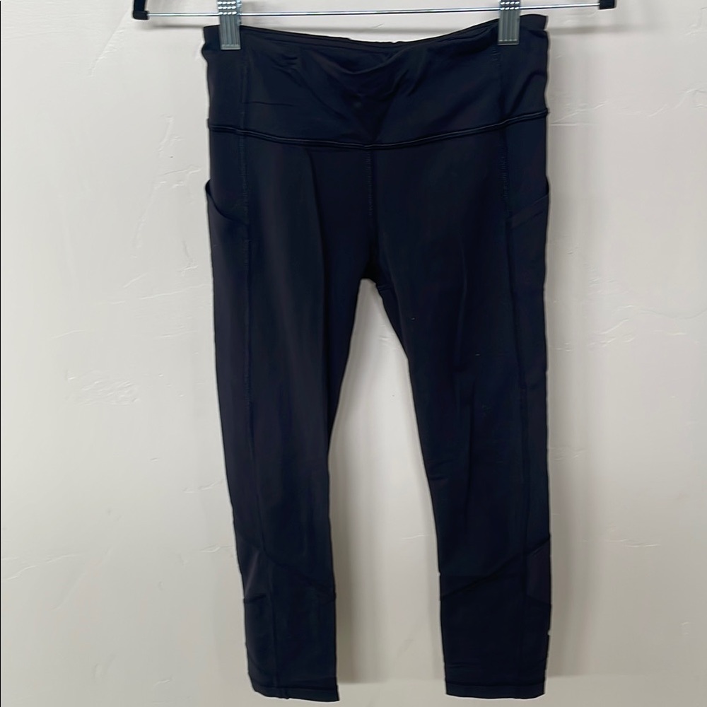 lululemon Black Cropped Leggings